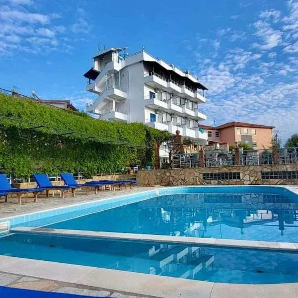 Itaka Hotel Lukova, hotel en Piqeras
