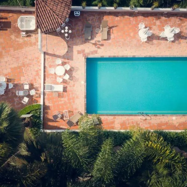 Hotel El Rebozo, hotel in San Simón de Guerrero