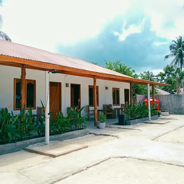 Suzi Beach House Mentawai, hotel v destinaci Tua Pejat