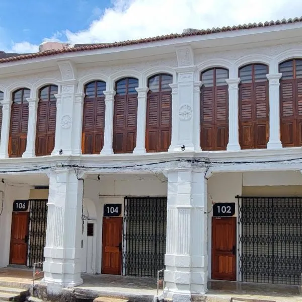 TREASURE HUNTER At Heritage Georgetown, hotel in George Town
