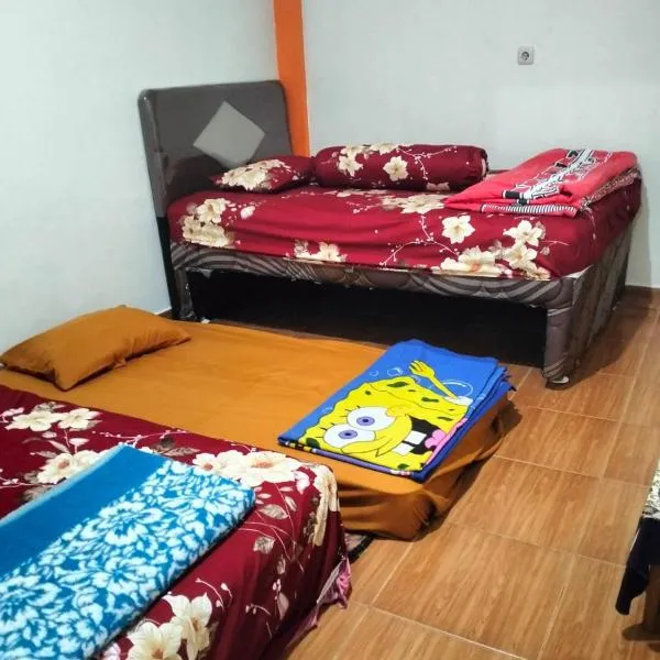 KHAIRI HOMESTAY, hotel in Bukittinggi