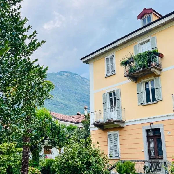 Antica Casa Storica con Giardino, hotel v destinácii Domodossola