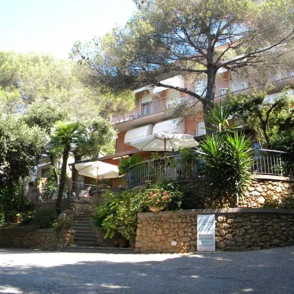 Hotel Rosa Del Tirreno, hotel Quercianellában