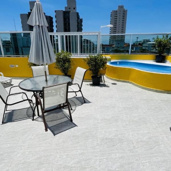 Enseada - Cobertura com Churrasqueira e Piscina