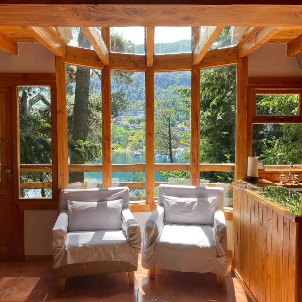BOG Le Pommier - Cabañas con vista al lago y piscina climatizada、ビージャ・ラ・アンゴストゥーラのホテル