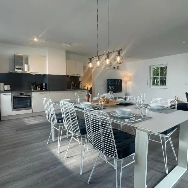 Grand Suite - Perfekt für 6! BBQ WLAN Parken Messe, hotel sa Haar