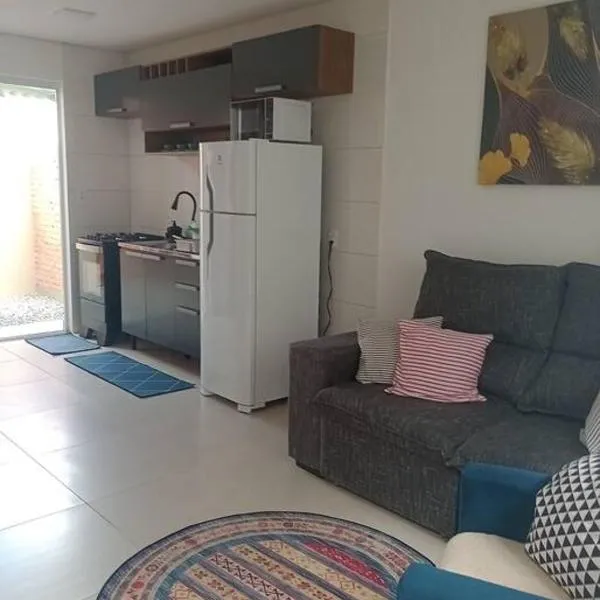 Linda Casa 2 no Sossego da Praia, hotel v destinaci Balneário Camboriú