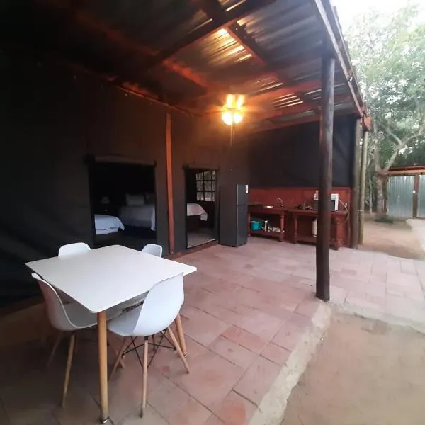 VlakkiesKraal Bosbok Camp、ベラ・ベラのホテル