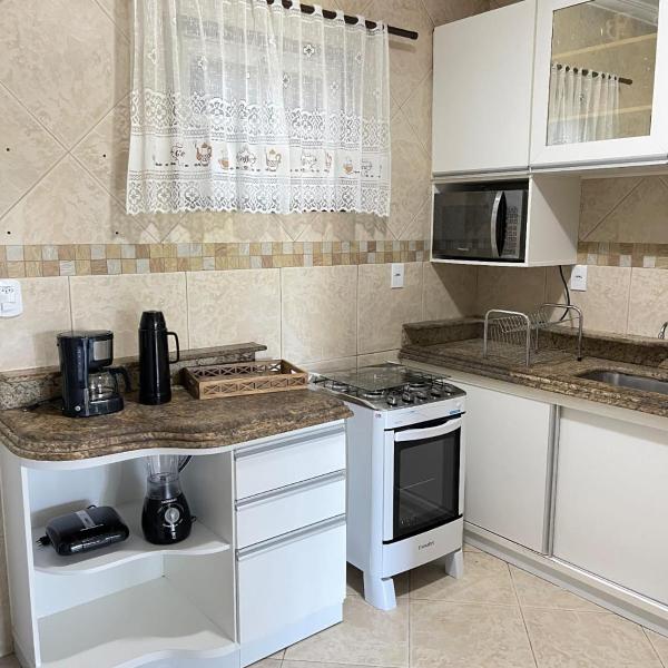 Casa em Bairro Nobre a 5 Minutos da Praia - Foto 5