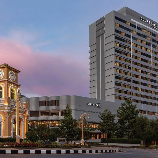 Courtyard by Marriott Phuket Town, hotel in Ban Kathu