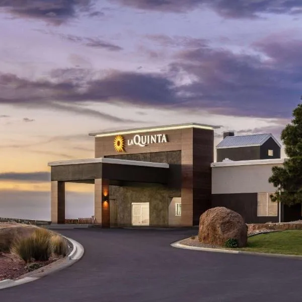 La Quinta by Wyndham Santa Rosa, hotell i Santa Rosa