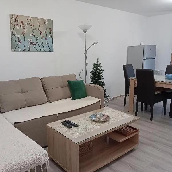 Apartman Žujan, khách sạn ở Divčibare