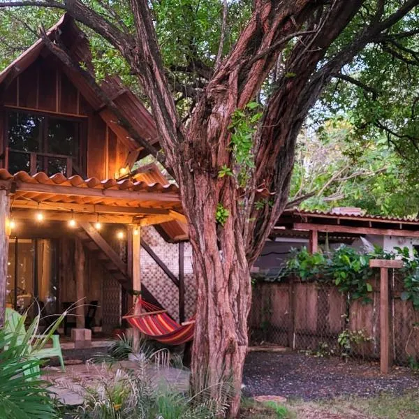 Charming Cabaña on the beach, hotell sihtkohas Cambutal