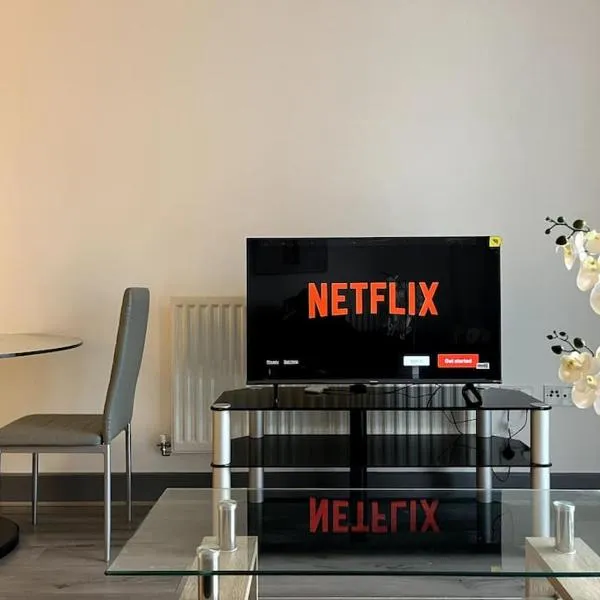 Beautiful 1 Bed Apartment City Centre Birmingham! Awesome Location!, hotel en Birmingham