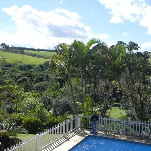 Paraiso em Piracaia - Belíssima Chácara