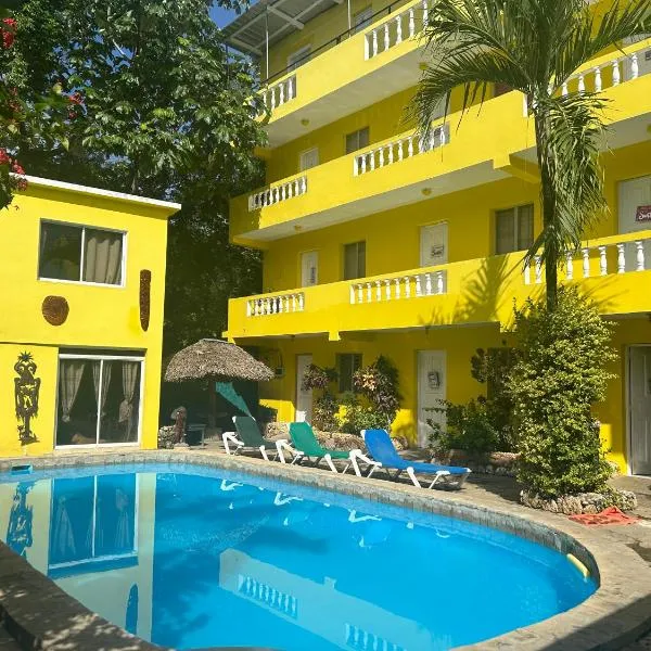 Coco Hotel and Hostel, hotell Sosúas