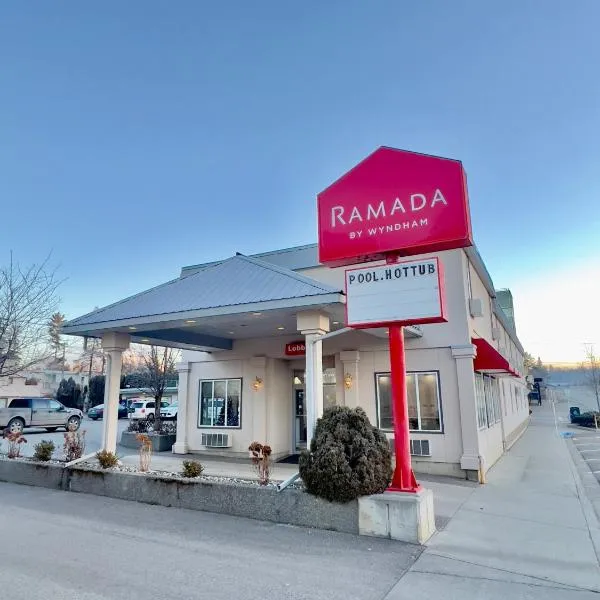 Ramada by Wyndham, hotell i Quesnel