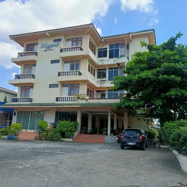 Shagwell Mansions, hotel di Bang Lamung