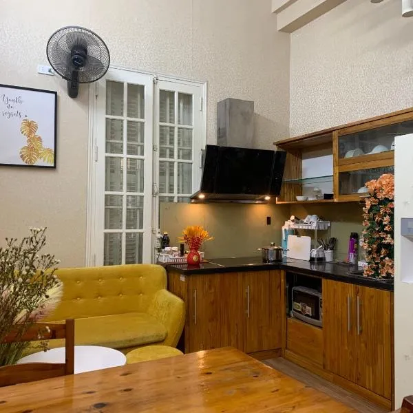 CharmCham house, hotel in Hanoi