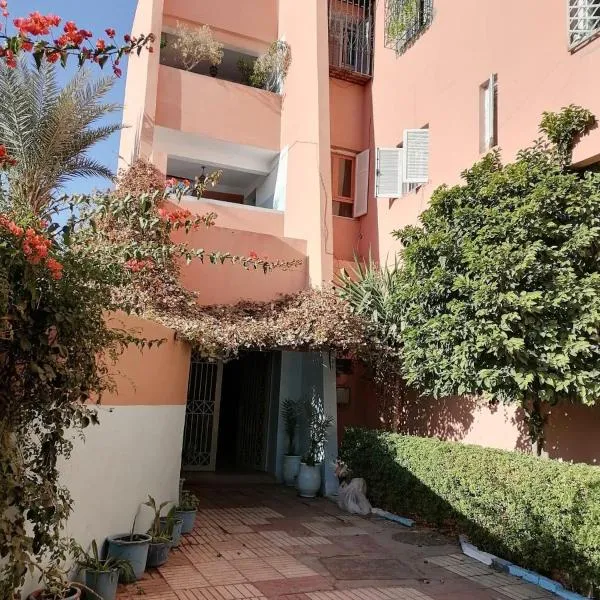 Julie's AIRPORT Apartment, hotel em Marrakech