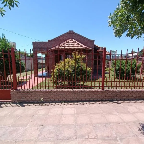 Doña Ines, hotel in General Acha