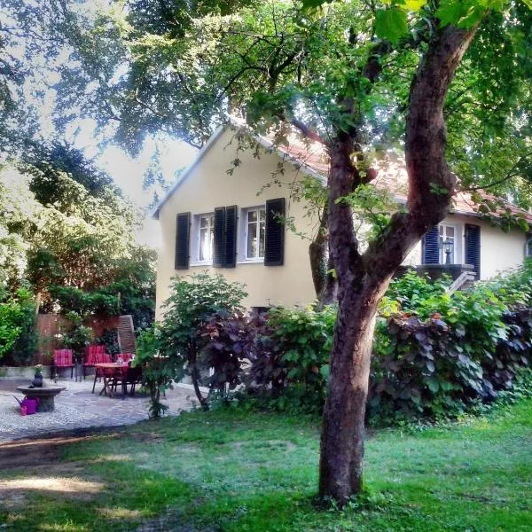 HR Cottage am Honigbach, ξενοδοχείο σε Κόσφελντ