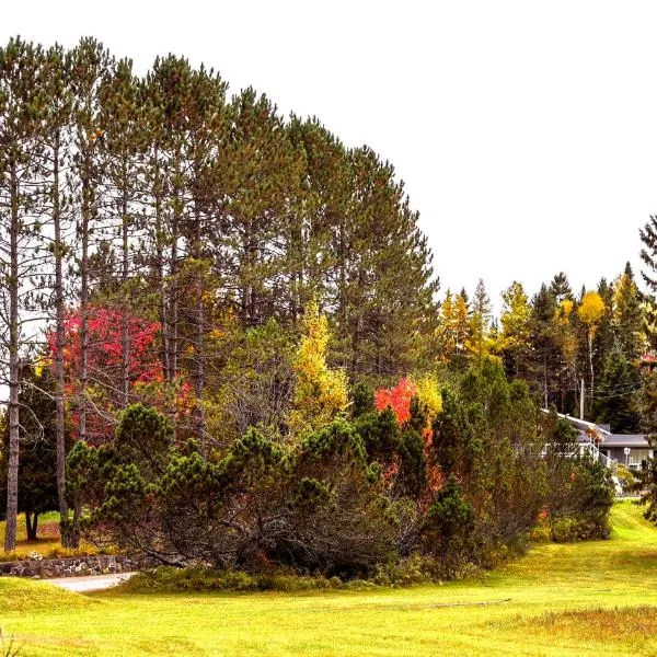 Motel Tremblant, hotell i Saint-Faustin