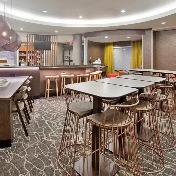 Springhill Suites by Marriott Wichita East At Plazzio, hotel in Wichita