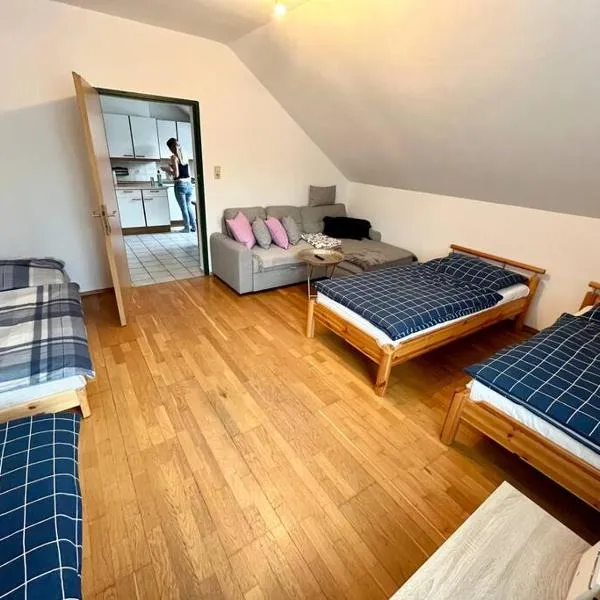Kino Nähe, Einkaufscenter, hotel Leitendorf városában