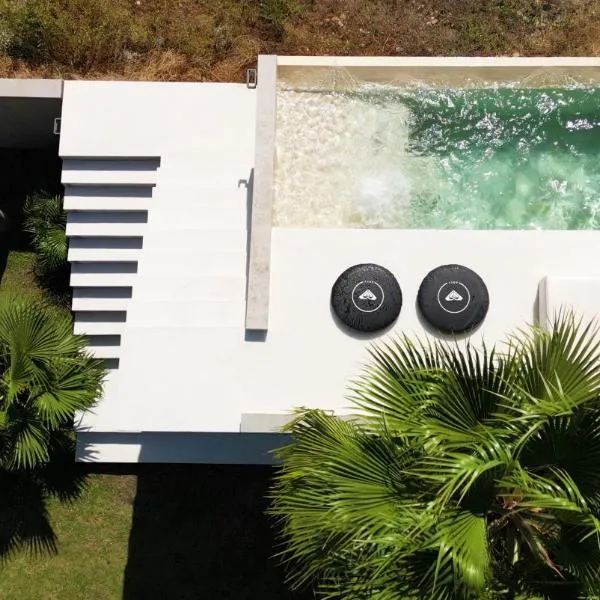 Casa SANA - Healthy Lifestyle Luxury Villa, hotel in Puerto Escondido