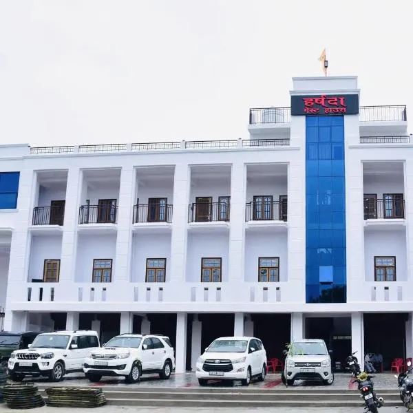 ATULYAM HARSHADA STAYS LUCKNOW, hotel em Goshainganj