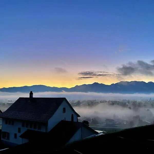 Dachwhg an schöner Aussichtslage, hotell i Berneck