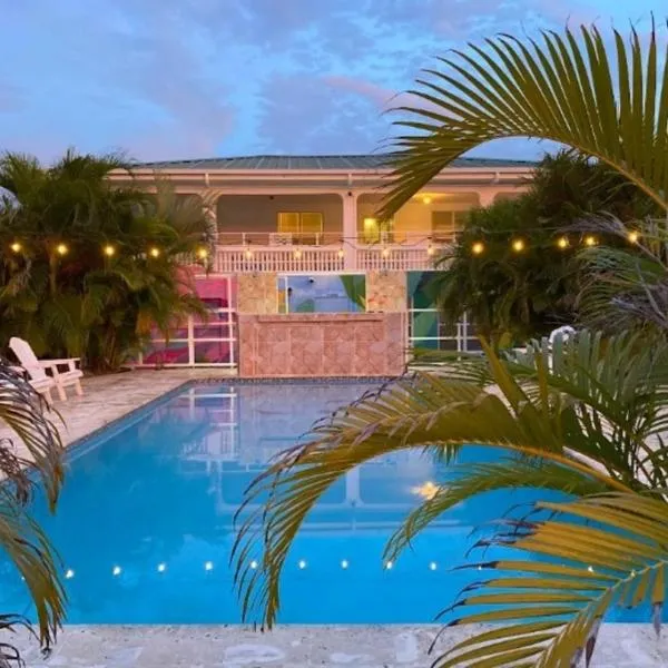 El Flamingo Beach Club, hotel en Manatí