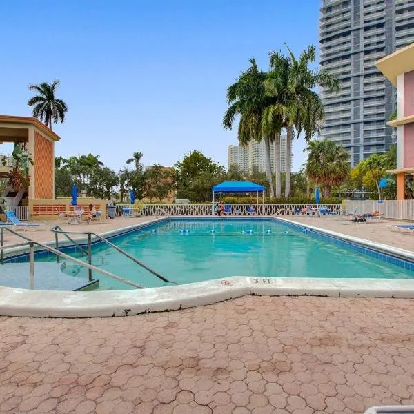 Hollywood Boardwalk Pool 5min Hallandale Beach, hotel Hallandale Beachben