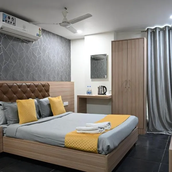 Supraja Cyber View, hotelli kohteessa Hyderabad