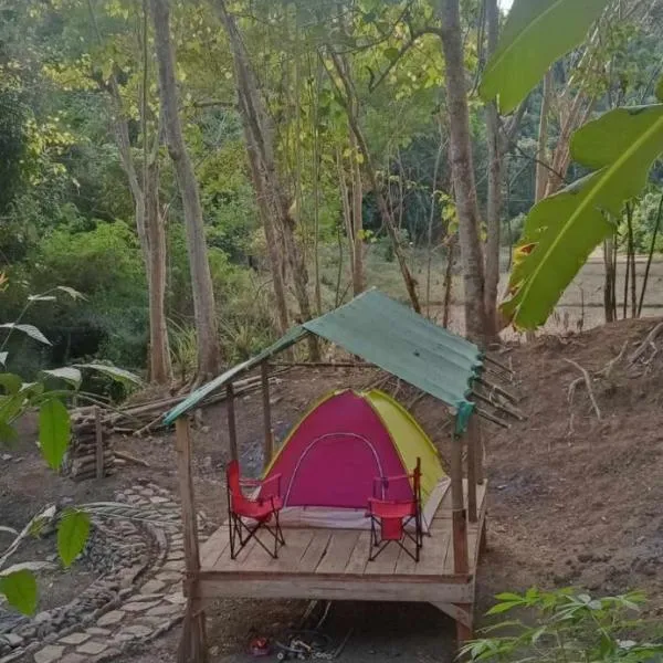 Eastdee Camping Ground, hotel in Santiago