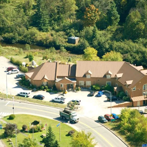 Hotel Alila, hotel v destinaci Saint-Sauveur-des-Monts