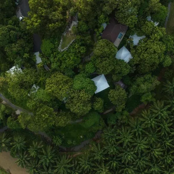 ํธ๋์ ์์นํ ํธํ
Kachonghills Tented Resort Trang