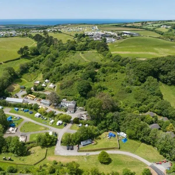 Willow Valley Glamping, hotel v destinaci Bude