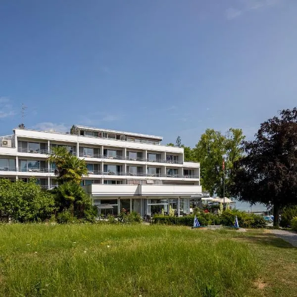 Park - Hotel Inseli – hotel w mieście Romanshorn