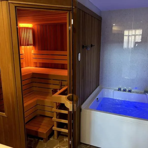 El Gallinero, Loft con sauna y jacuzzi - Housevanlive, hotel in Casas Altas