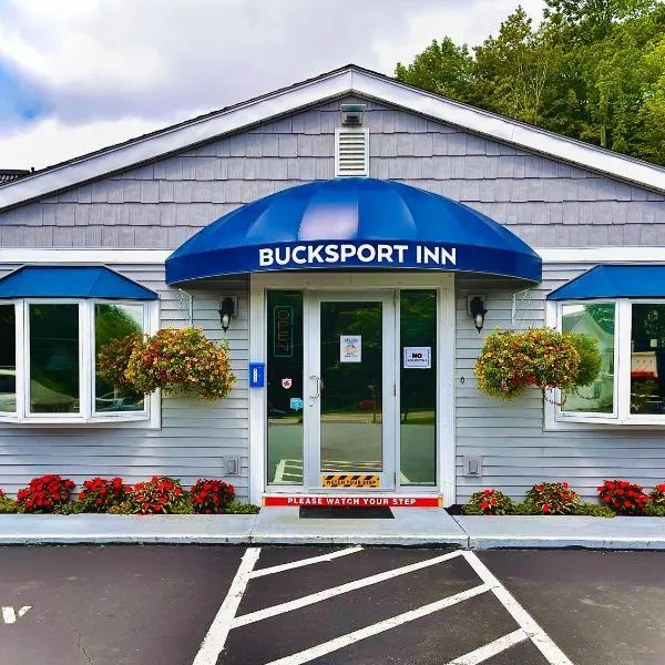 Bucksport Inn, hotel en West Ellsworth