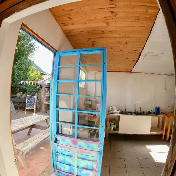 SURFHOUSE Pichilemu, hotel in Pichilemu
