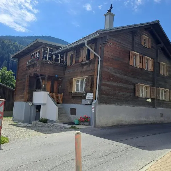 Haus Dani Danis, hotel v destinaci Danis
