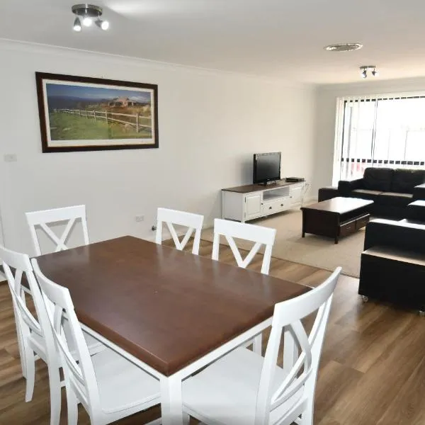 Ascot Gardens Serviced Apartments, hotel in Dubbo