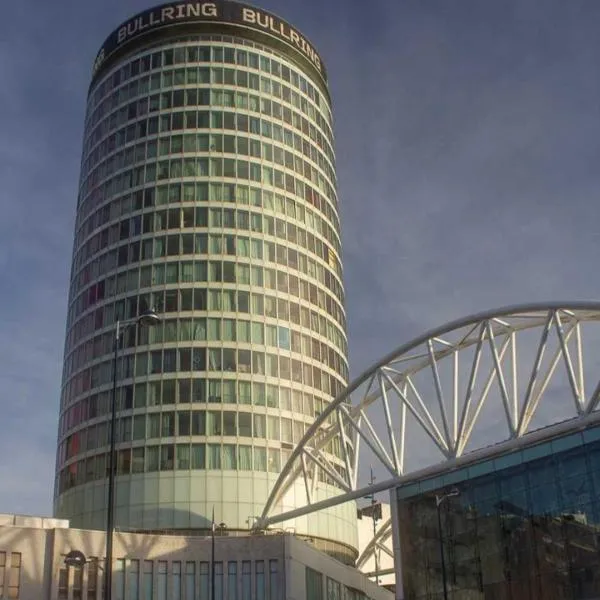 Cityscape Apartment in Birmingham with Self Checkin, hotel di Birmingham