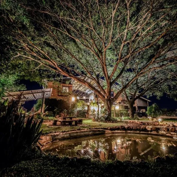 SuanGlangNa, hotel in Ban Nong Mai