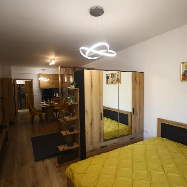 SOFIA CENTRAL LUXURY APARTMENT "2B" with parking, hotel in Sofia