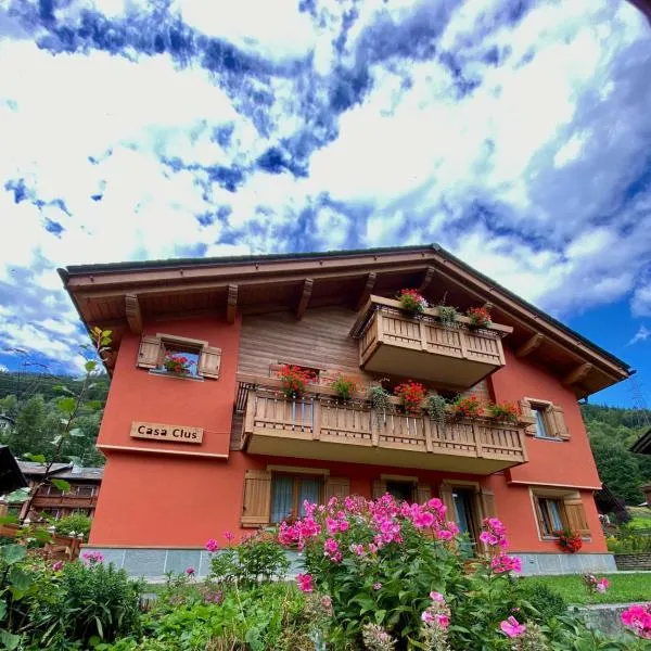 Casa Clus Bormio apartments 2, hotel in Valdisotto