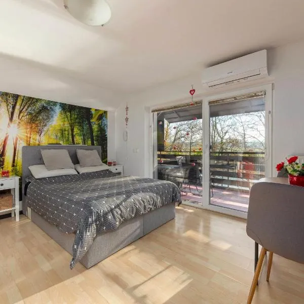 Oddih ob Krki, hotel v destinaci Škocjan